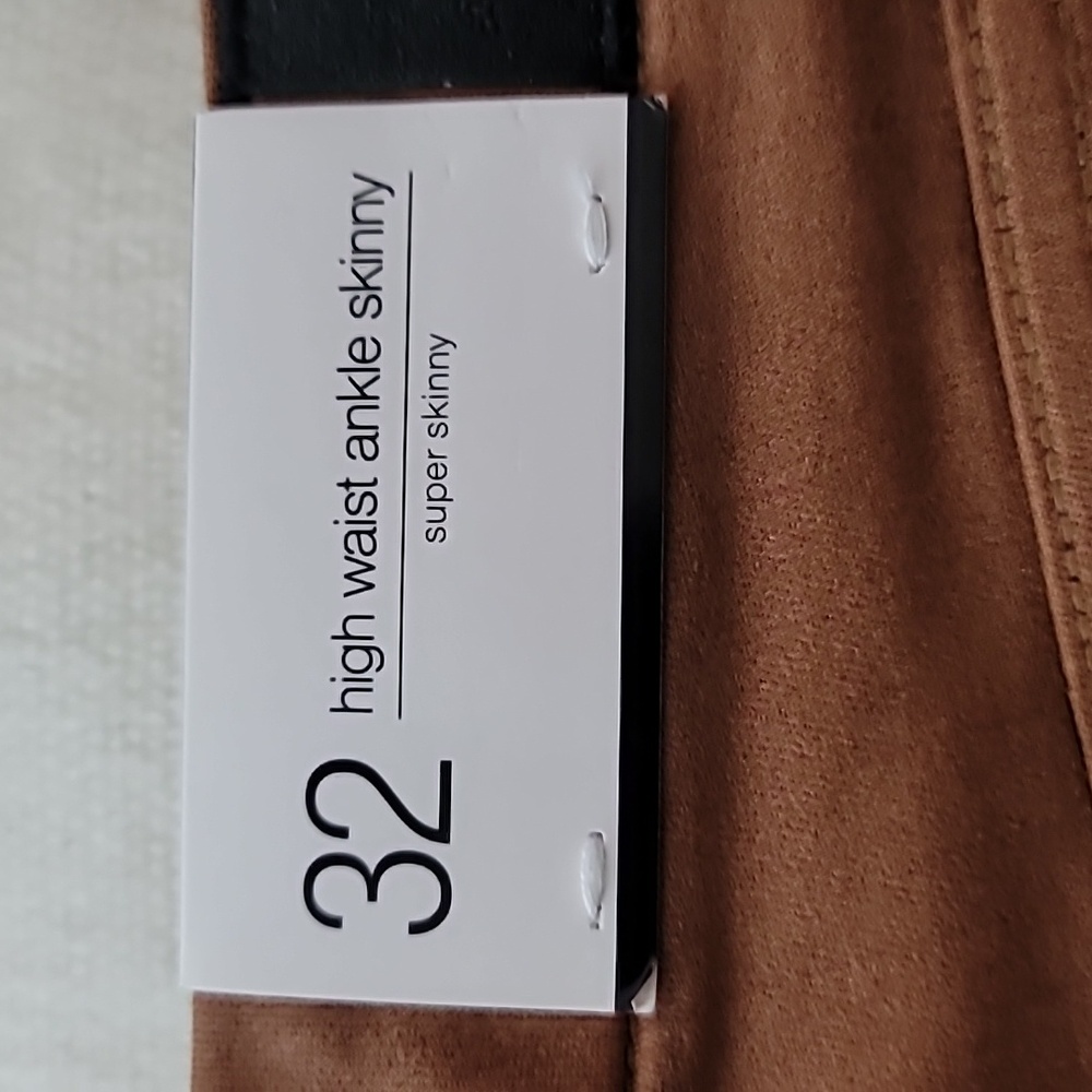 High Waist Ankle Skinny Jeans - Picture 2 of 9